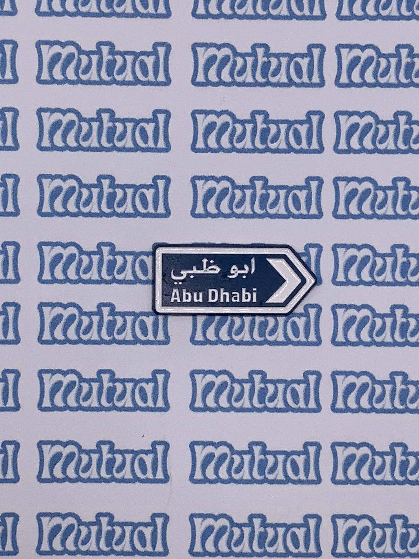 Blue arrows sign