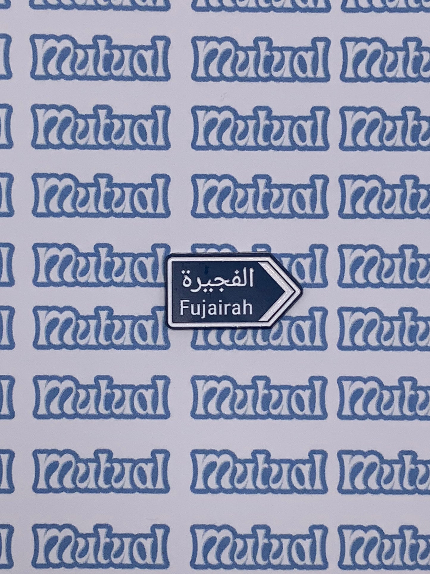 Blue arrows sign